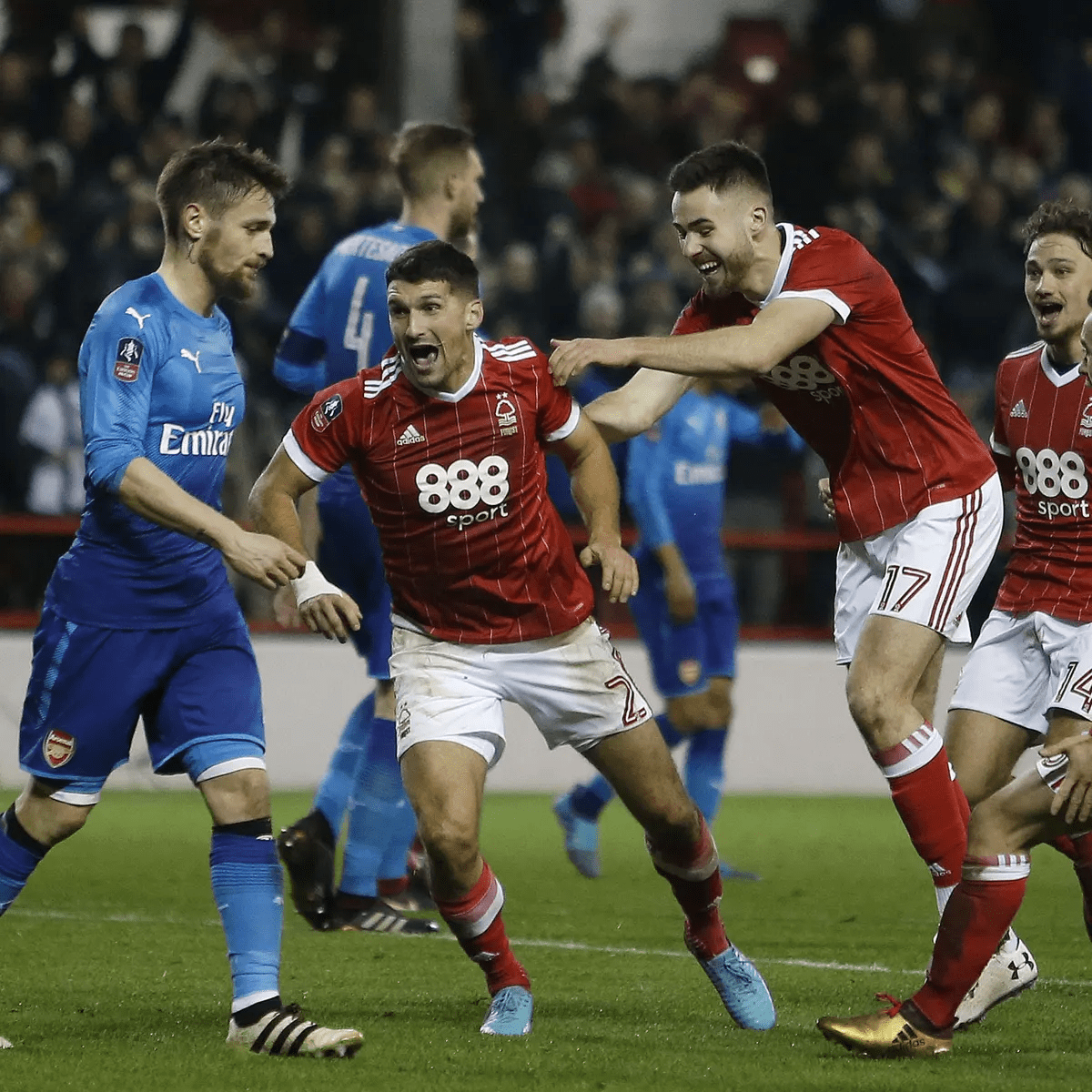 凭借净胜球 凭借净胜球