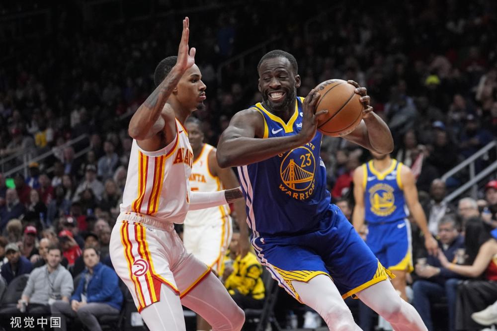 中的表现与 中的表现与