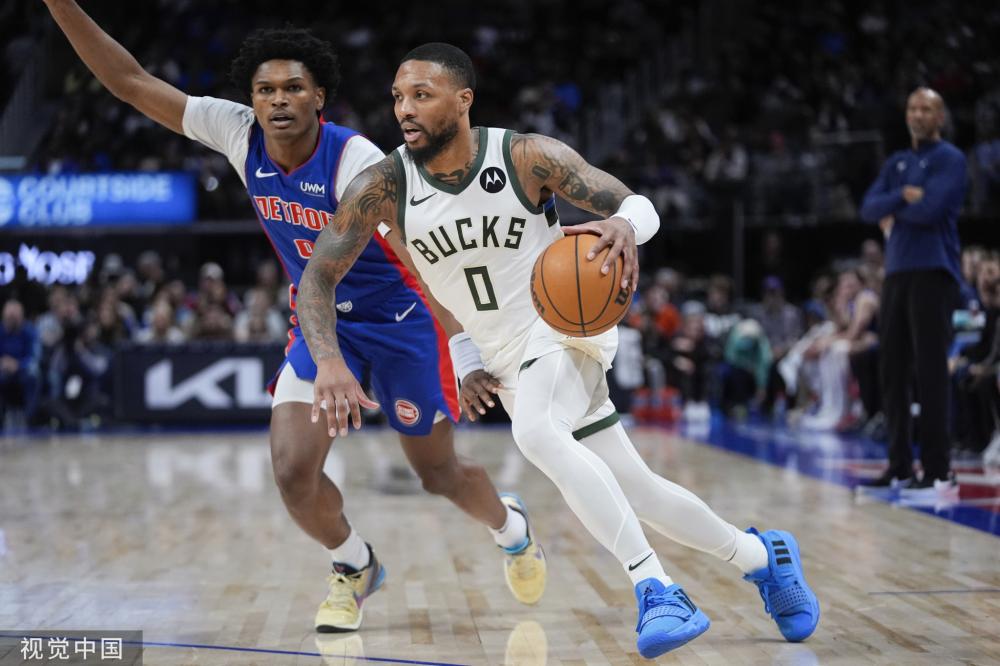 随着丹尼斯 随着丹尼斯