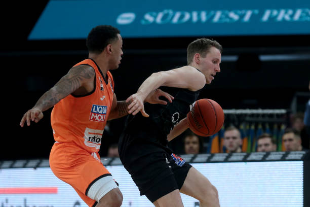 仅体现了金 仅体现了金