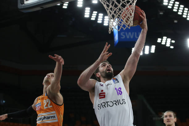 老将负责指 老将负责指