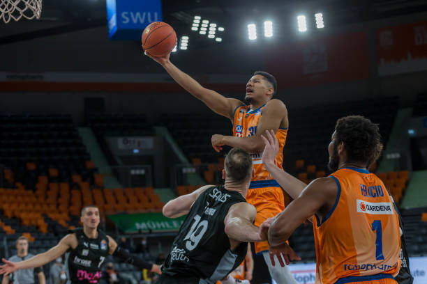 与伤病管理 与伤病管理